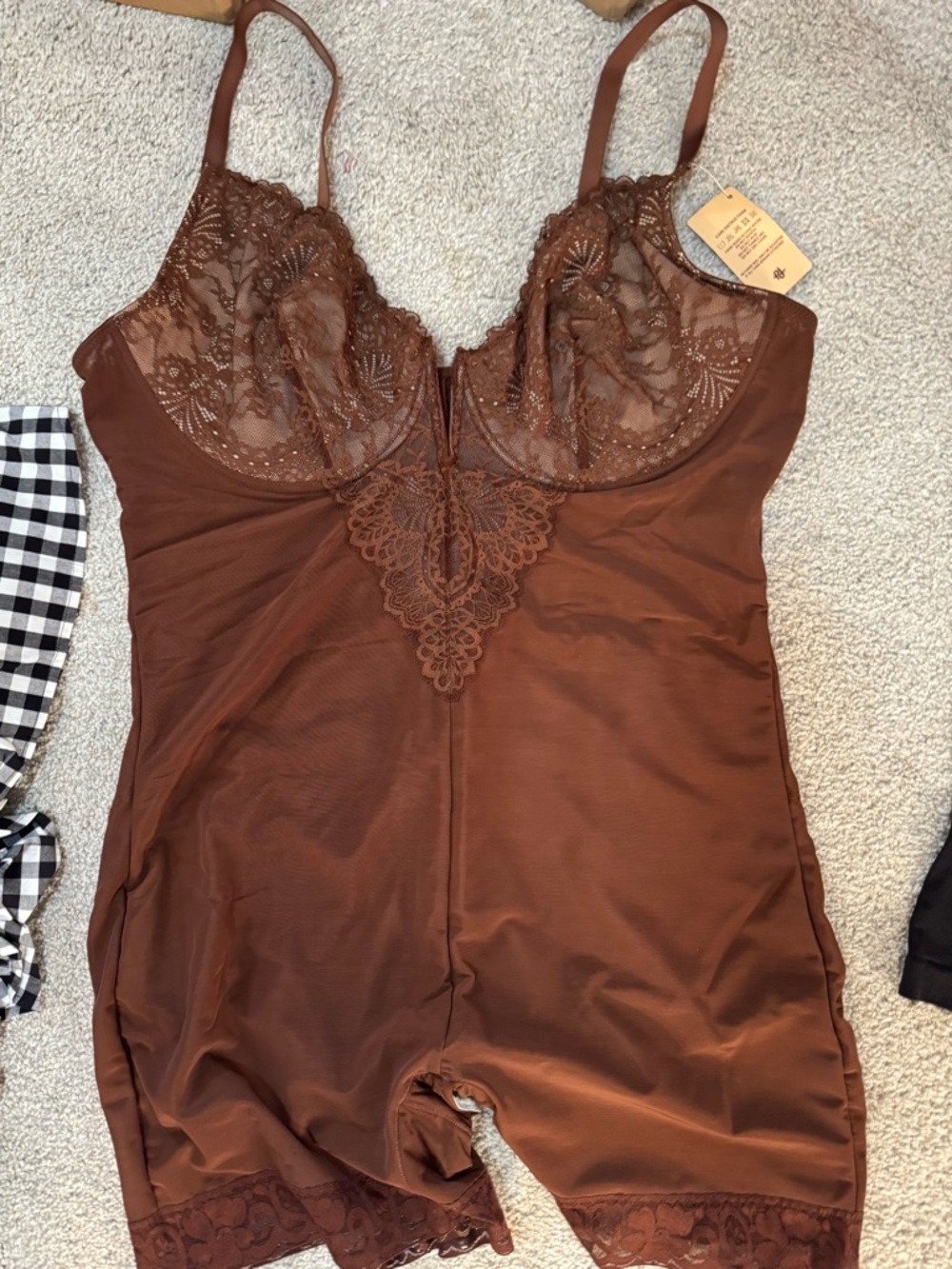 NWT Popilush 3X Bodysuit Shape-wear Lace Deep V-Neck Sculpting Mid-Thigh